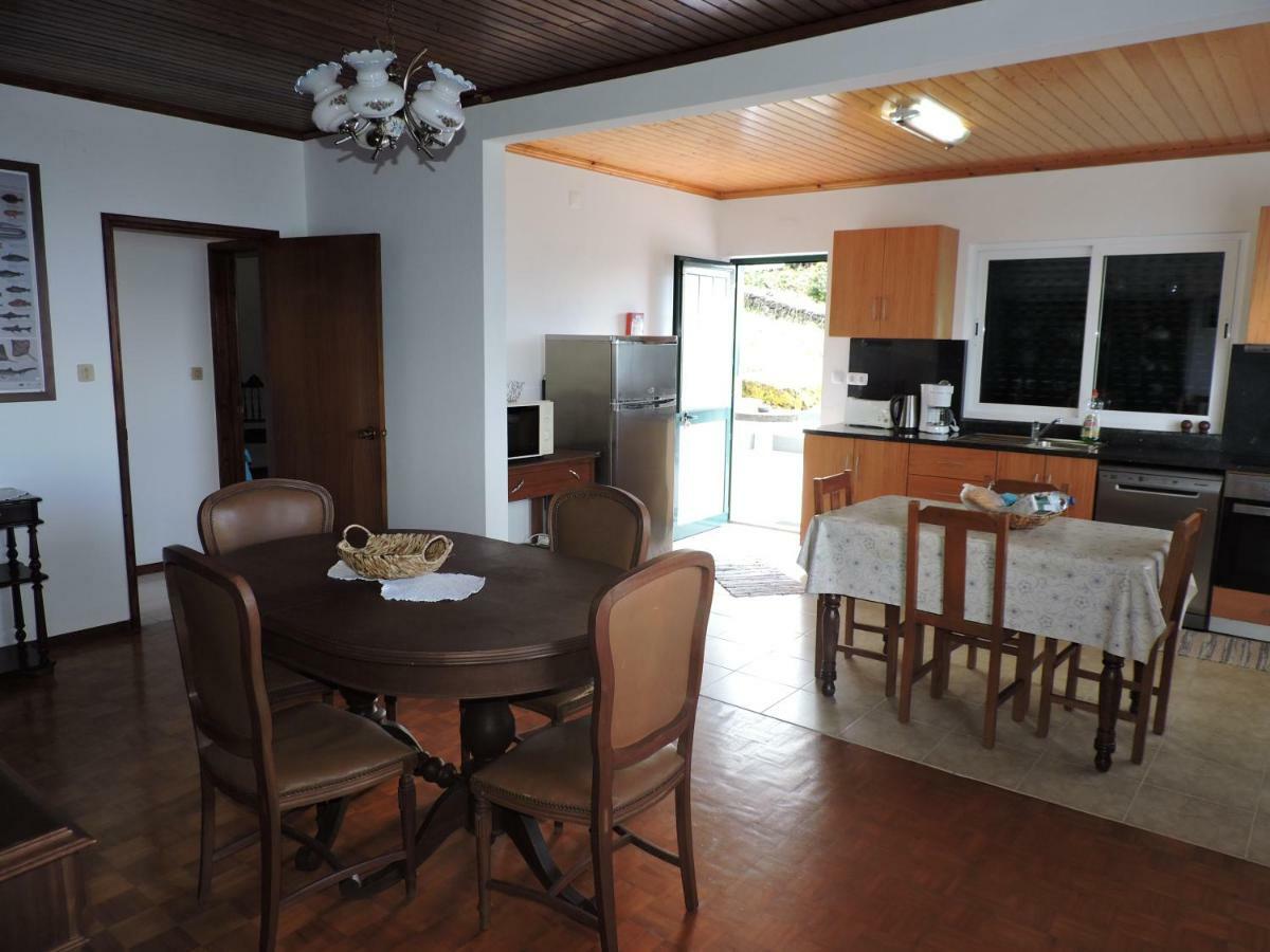Villa Ninho Do Milhafre São Roque do Pico Esterno foto